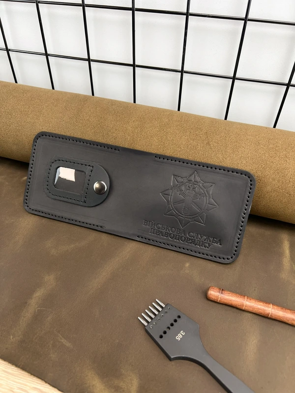 Обкладинка на посвідчення Військова Служба Правопорядку із натуральної шкіри "Crazy Hors", Чорний