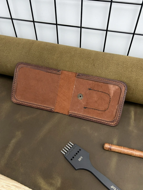 Обкладинка на посвідчення Військова Служба Правопорядку із натуральної шкіри "Crazy Hors", Коричневий