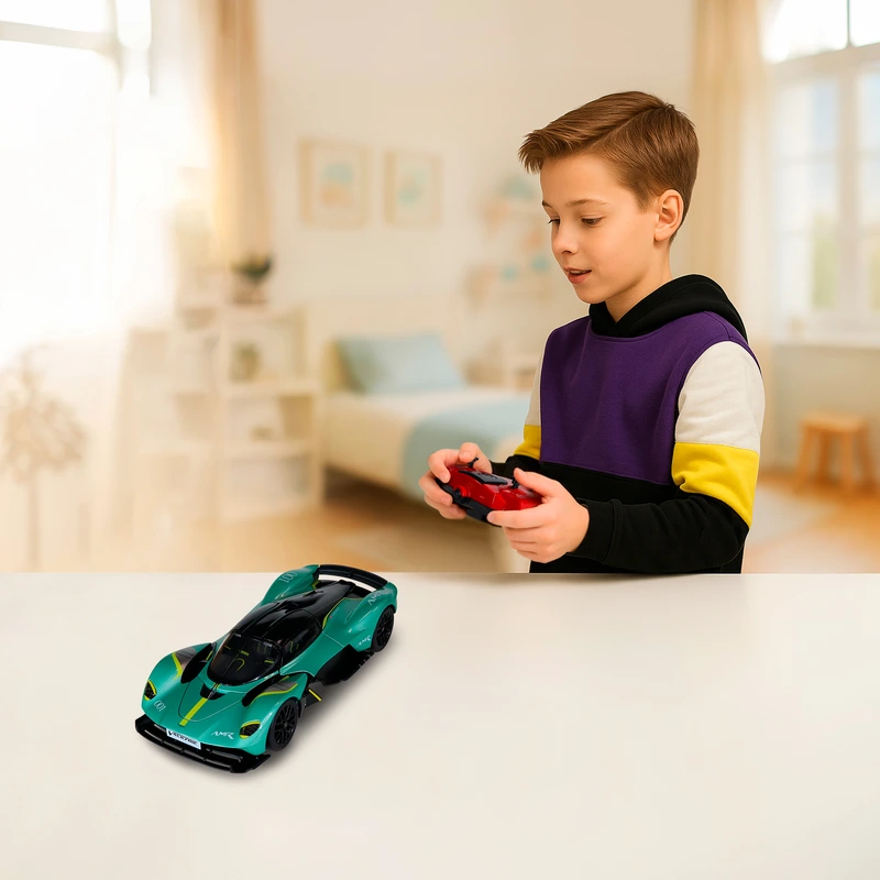 Автомобіль KS DRIVE на р/к - ASTON MARTIN VALKYRIE (1:24, 2.4 ГГц, шавлієвий)