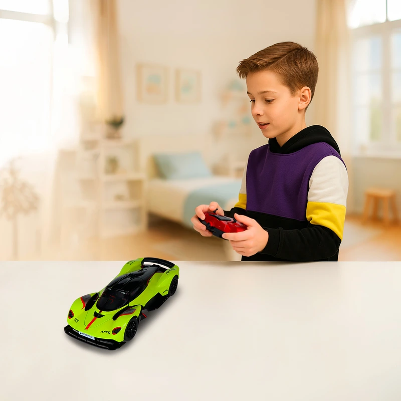 Автомобіль KS DRIVE на р/к - ASTON MARTIN VALKYRIE (1:24, 2.4 ГГц, зелений)