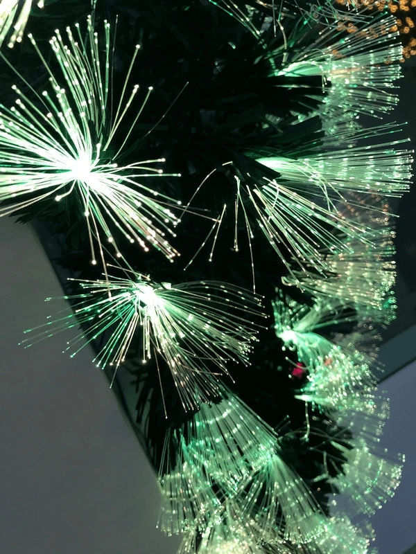 Гірлянда штучна 2 м, з оптичного волокна з мульт. ламп. Highland зелен. "Luca Lighting"