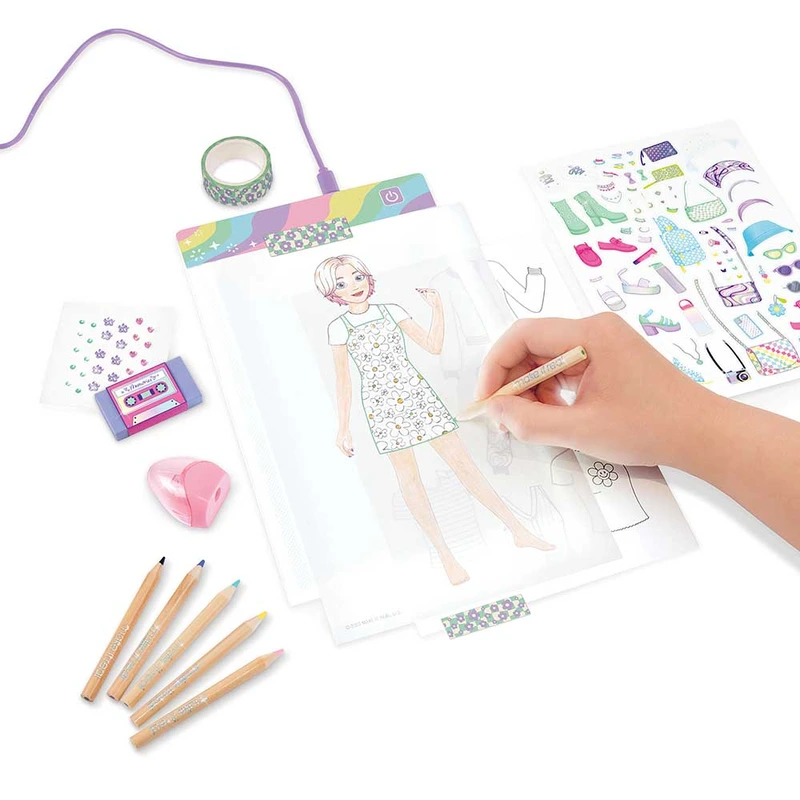 Make it Real: Набір для створення модних колекцій зі світловим планшетом