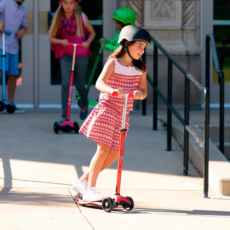 Самокат MICRO серії "Maxi Deluxe" - ЧЕРВОНИЙ (до 50 kg, триколісний)