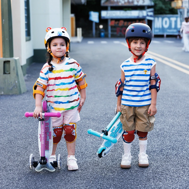 Самокат MICRO серії "Mini Deluxe Foldable Orion Glow LED" – РОЖЕВИЙ (складаний, до 50 кг (kg), триколісний)