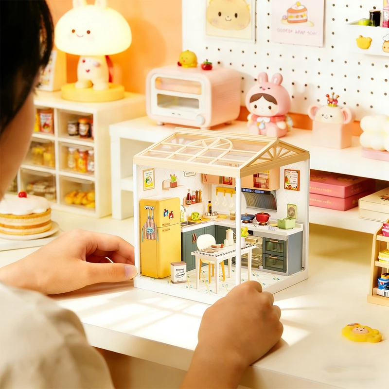 Конструктор-румбокс MINI HOUSE серії "Інтер'єр" – КУХНЯ (світло)