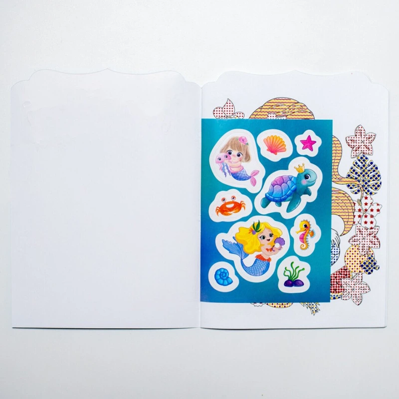 Водна розмальовка "Русалки" 10171027, 8 сторінок, 19 наліпок