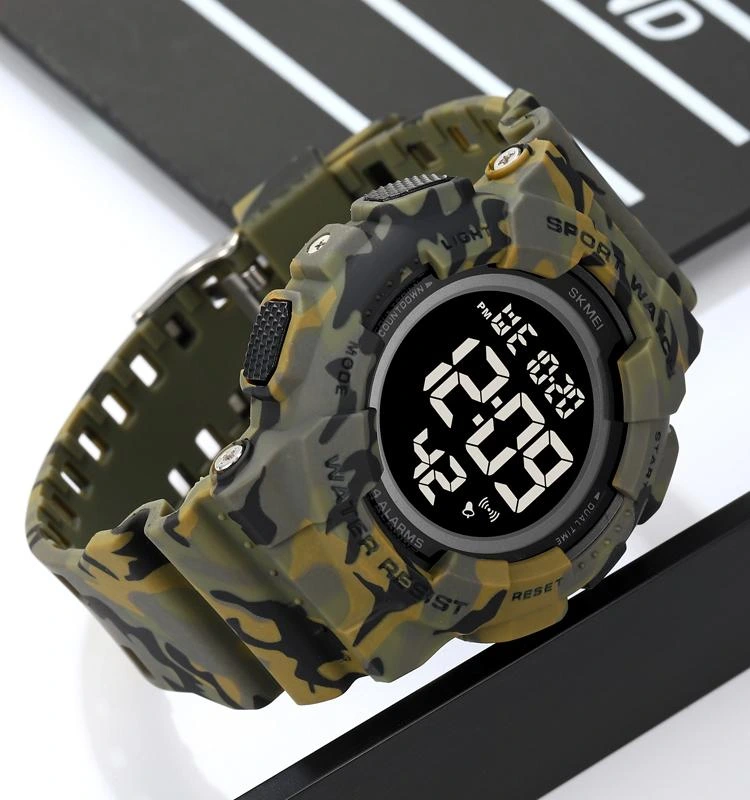 Чоловічий тактичний годинник Skmei 2081CMAGBK Camo Green-Black з електронним циферблатом та підсвіткою