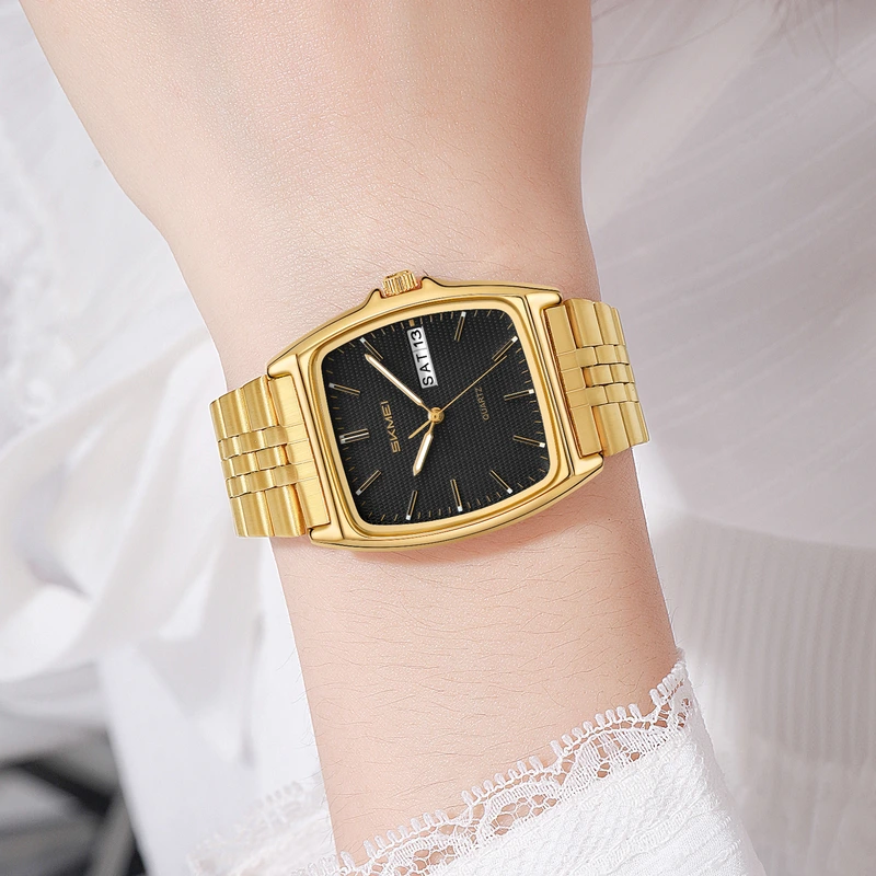 Жіночий годинник Skmei 2628GDBK Gold-Black у класичному стилі з металевим браслетом — фото 4