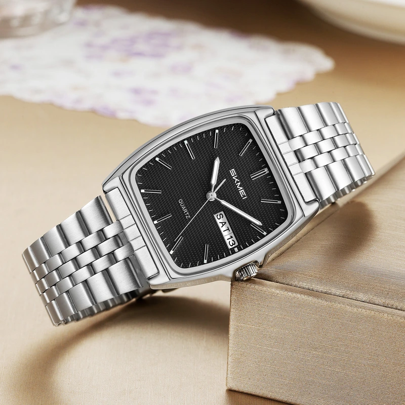Жіночий годинник Skmei 2628SIBK Silver-Black з металевим браслетом та мінеральним склом — фото 3