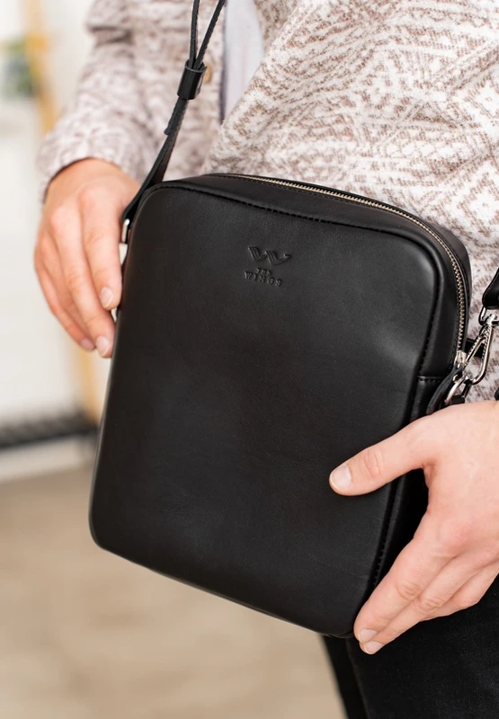 Шкіряна сумка Challenger S чорна