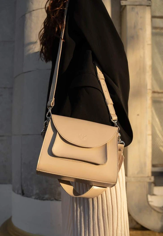 Жіноча шкіряна сумка Liv бежевий краст