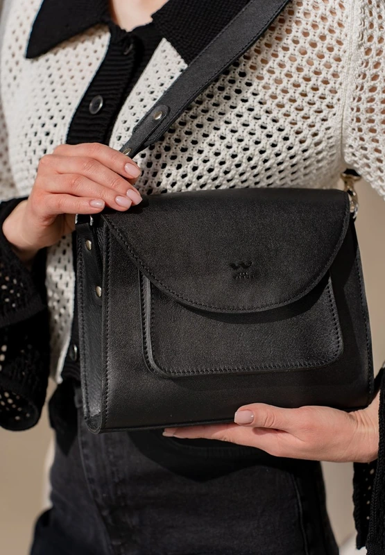 Жіноча шкіряна сумка Liv чорна