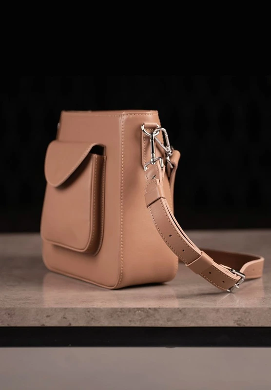 Жіноча шкіряна сумка Stella карамель краст