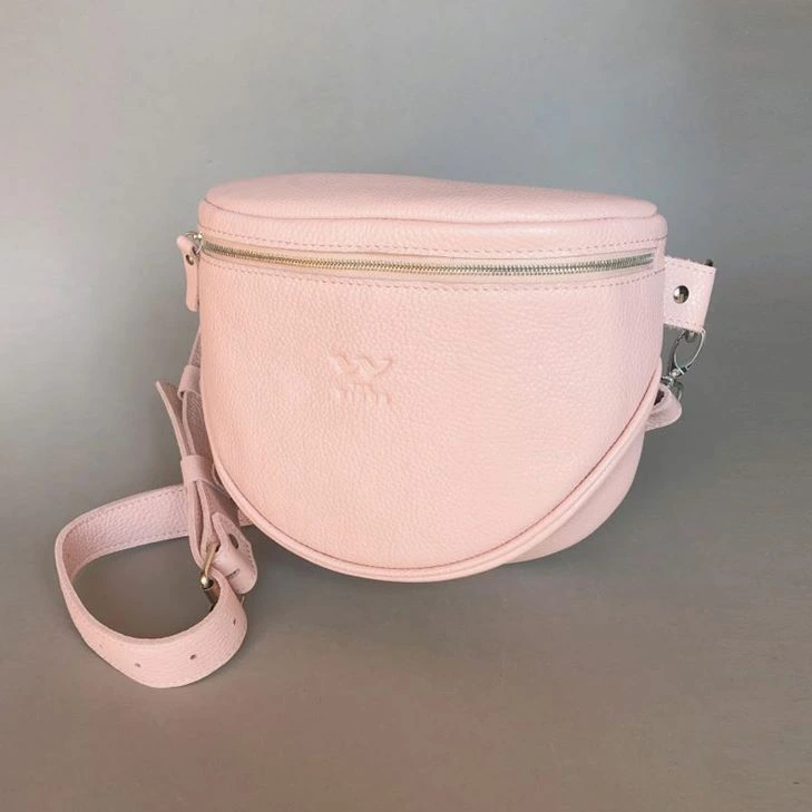 Шкіряна сумка поясна-кроссбоді Vacation пудровая флотар