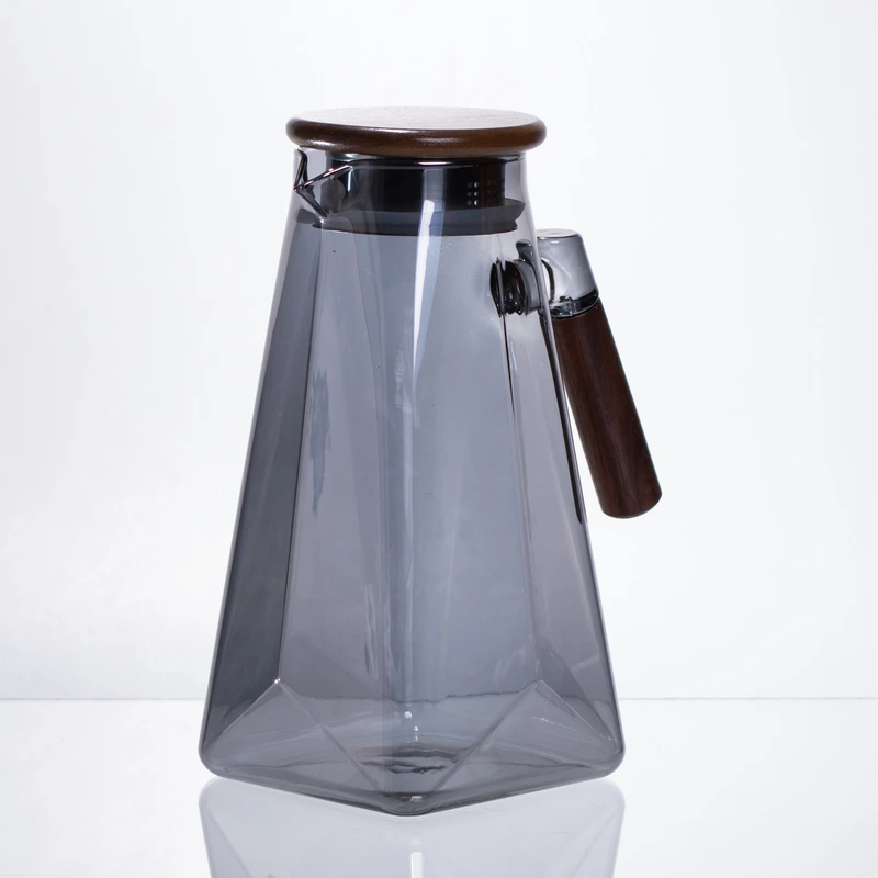 Глечик для напоїв скляний 1.8 л з бамбуковою кришкою 64486-73