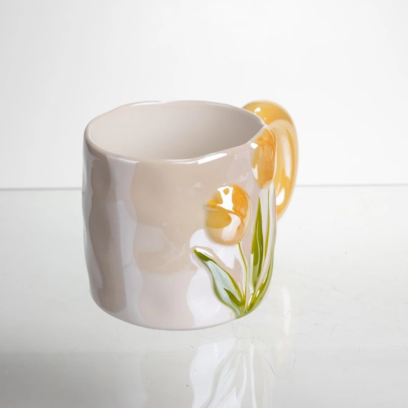 Новорічна порцелянова чашка для чаю та кави "Ніжний Тюльпан" з 3D-декором 400 мл, святкова кружка чашка на подарунок Помаранчевий FM-40B