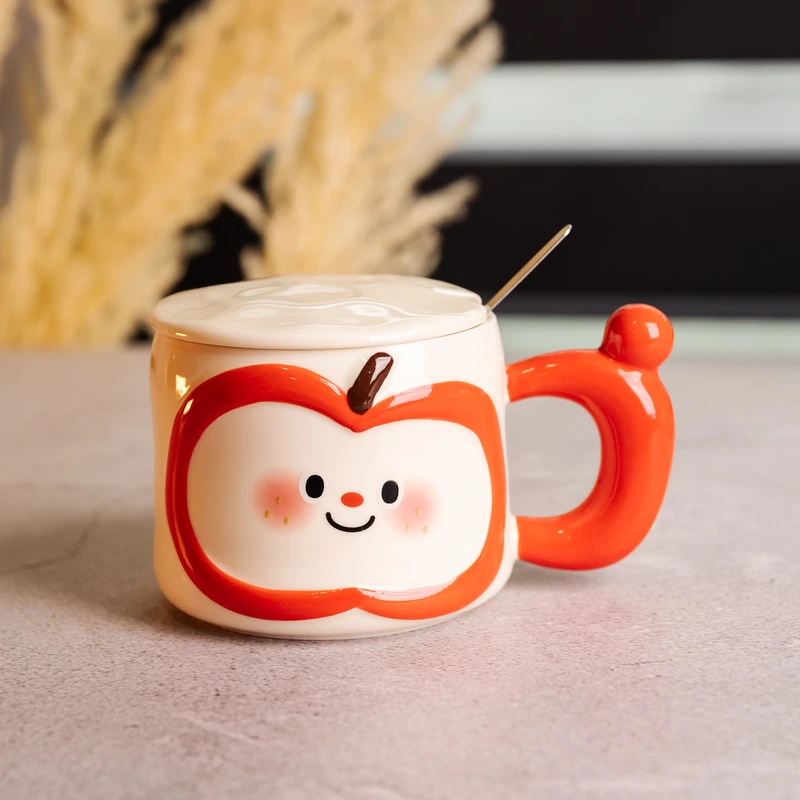 Чашка порцелянова 400 (мл) з кришкою та ложкою, оригінальна кружка на подарунок чашка для дітей Червоний FM-25B