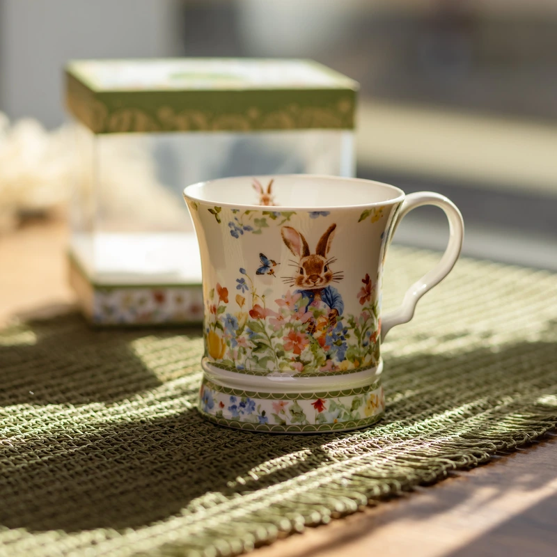 Чашка порцелянова Garden Rabbits 300 мл в подарунковій упаковці HP-7323-2
