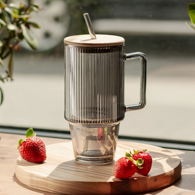 Кружка скляна з кришкою та трубочкою 750 (мл) Сірий HP-19-50